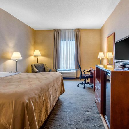 Quality Inn&Suites Benton - Draffenville Extérieur photo
