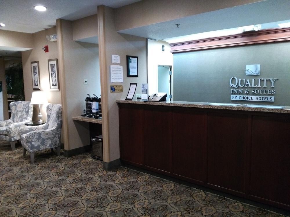 Quality Inn&Suites Benton - Draffenville Extérieur photo
