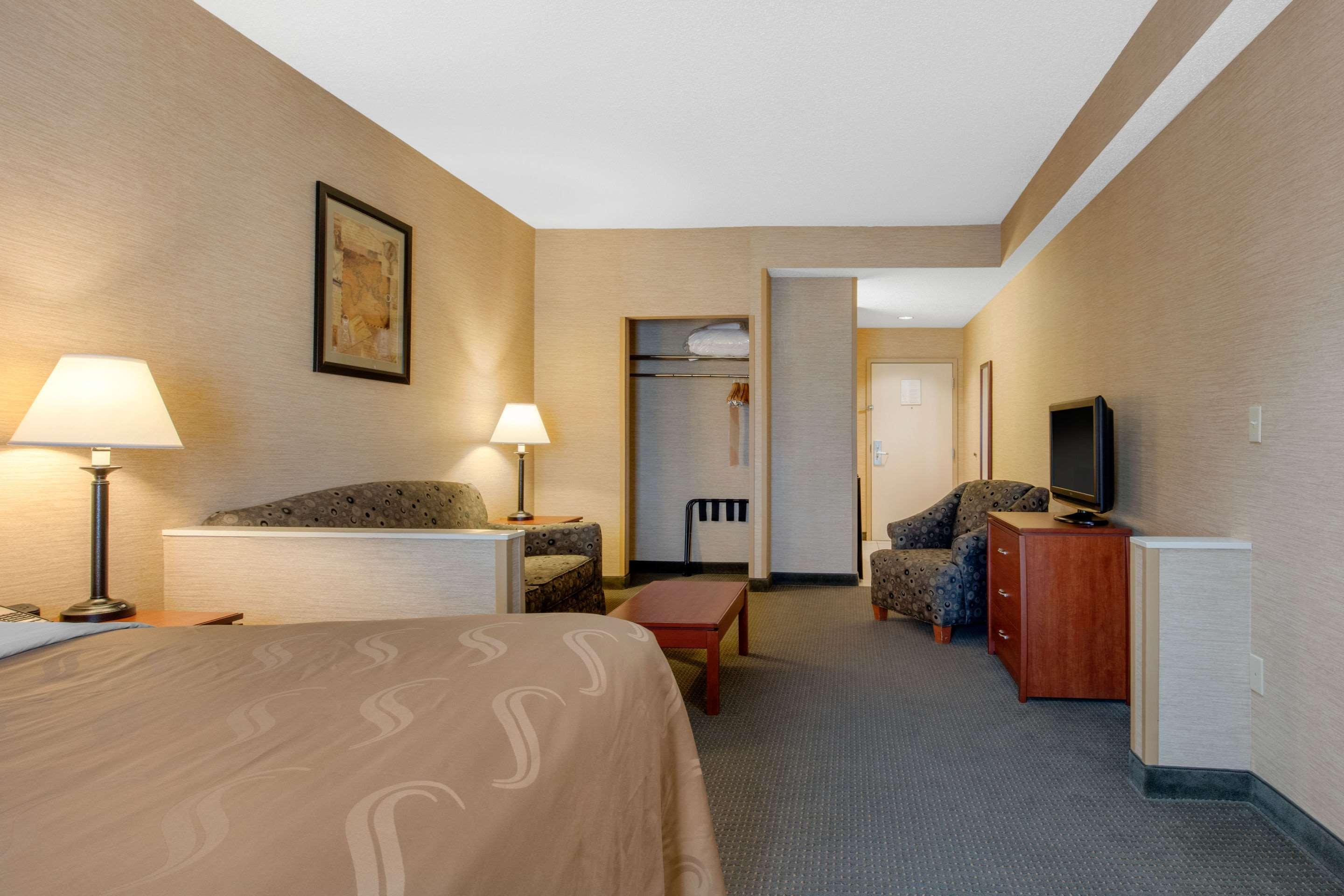 Quality Inn&Suites Benton - Draffenville Extérieur photo