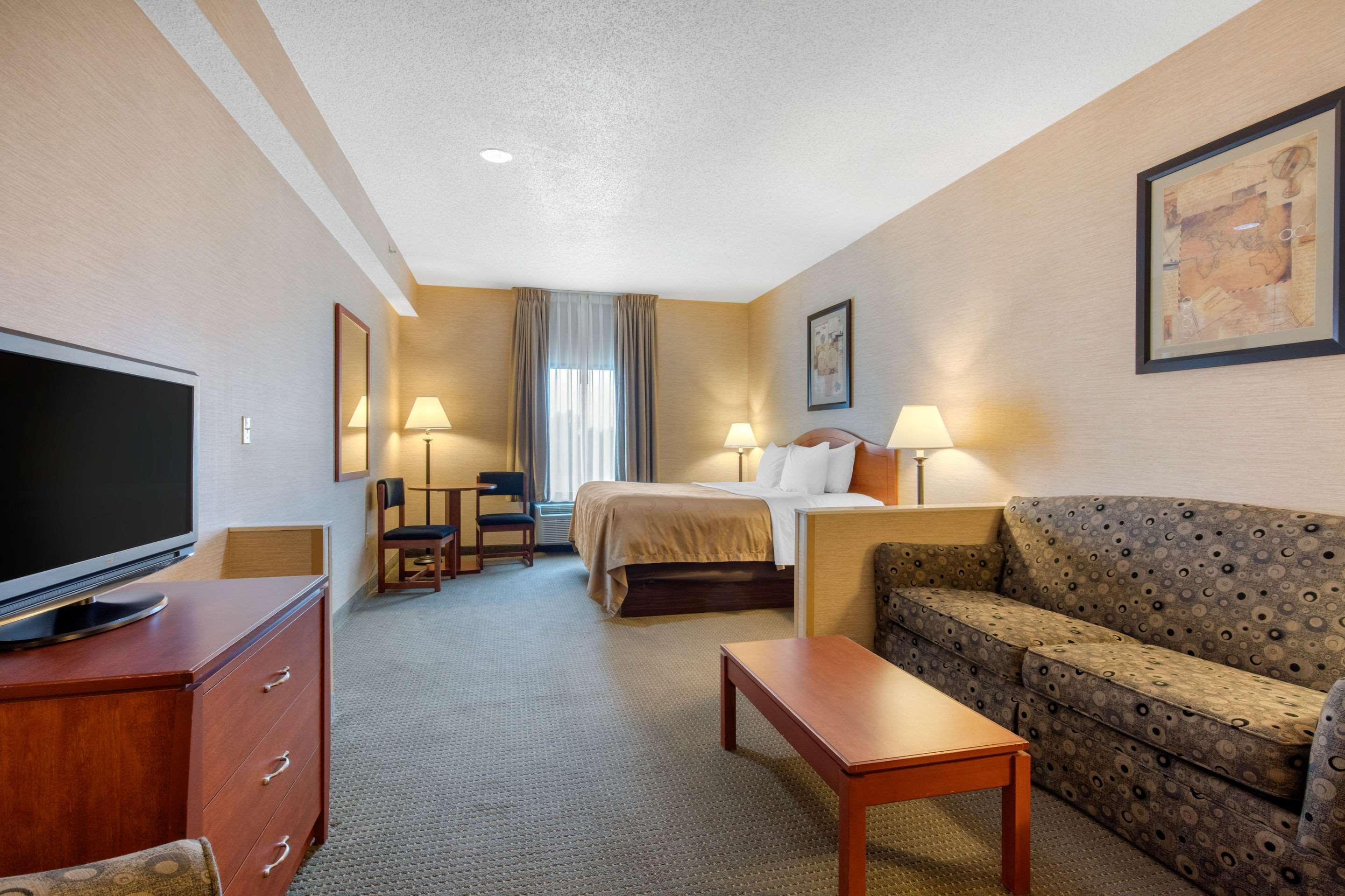 Quality Inn&Suites Benton - Draffenville Extérieur photo