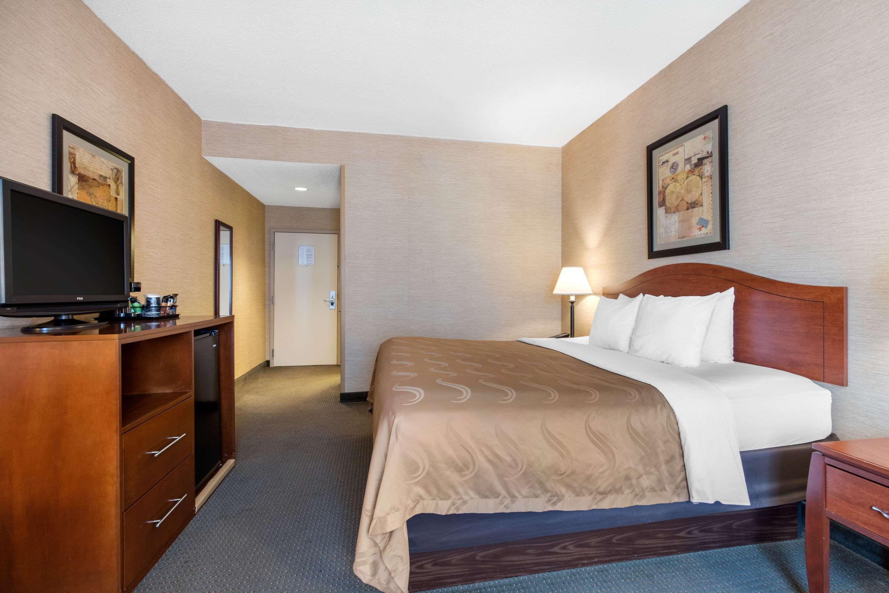 Quality Inn&Suites Benton - Draffenville Extérieur photo