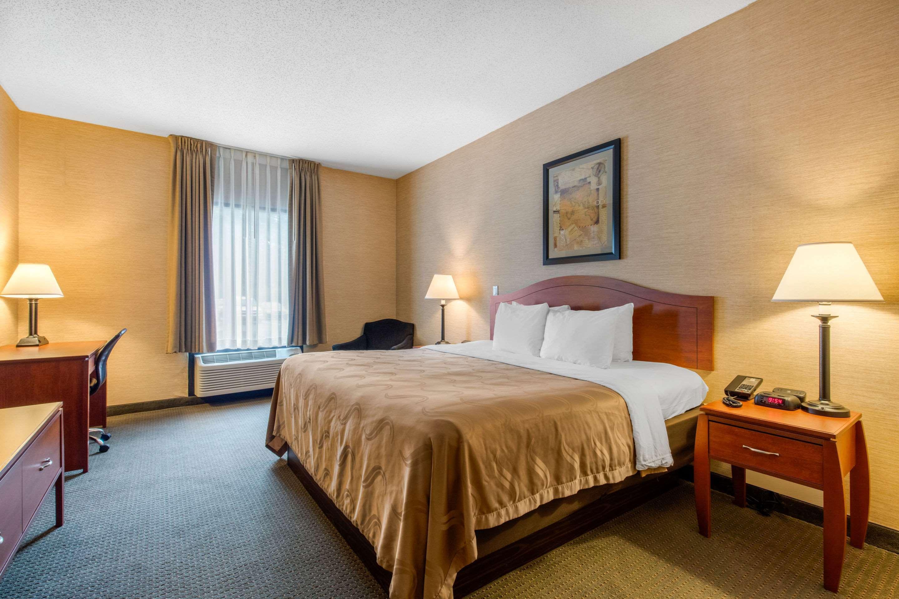 Quality Inn&Suites Benton - Draffenville Extérieur photo